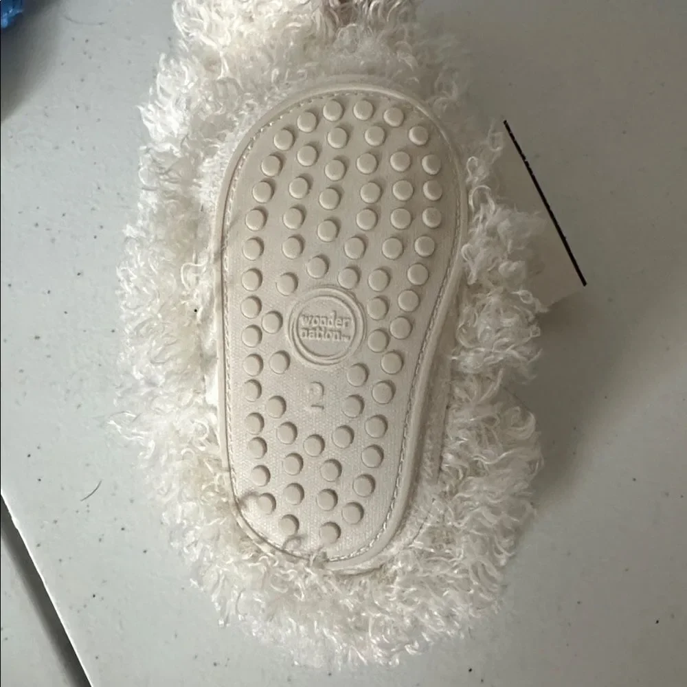 Wonder Nation Baby Booties – White Lamb Design – Size 2
